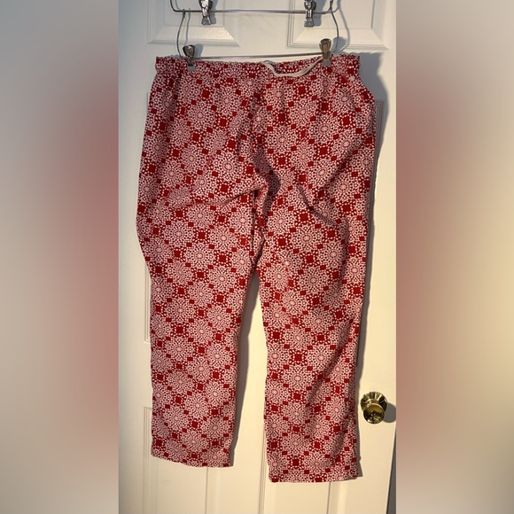 Eddie Bauer Red and White Sleepwear - Picture 5 of 6